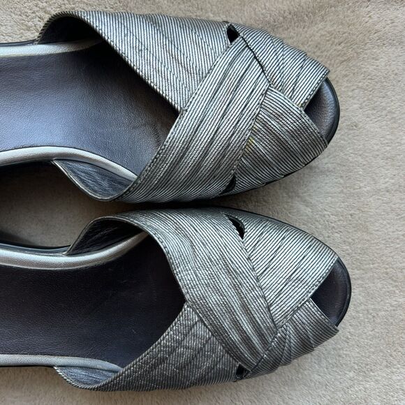 Cole Haan Metallic Silver Open Peep Toe Wedge Slip On Slide Sandal Women’s 8 B - Picture 7 of 16